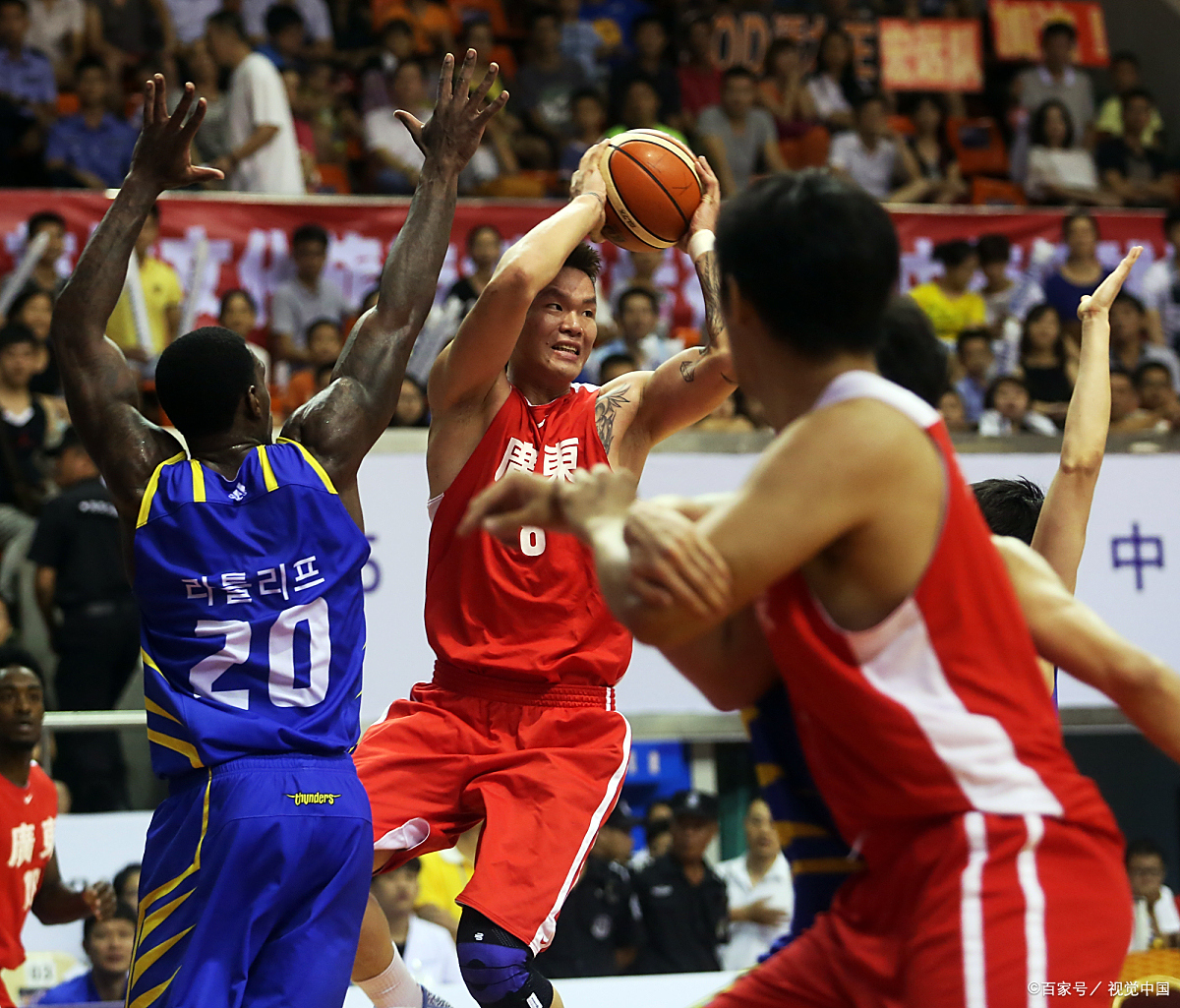 热火险胜中国男篮，特雷杨爆发神勇