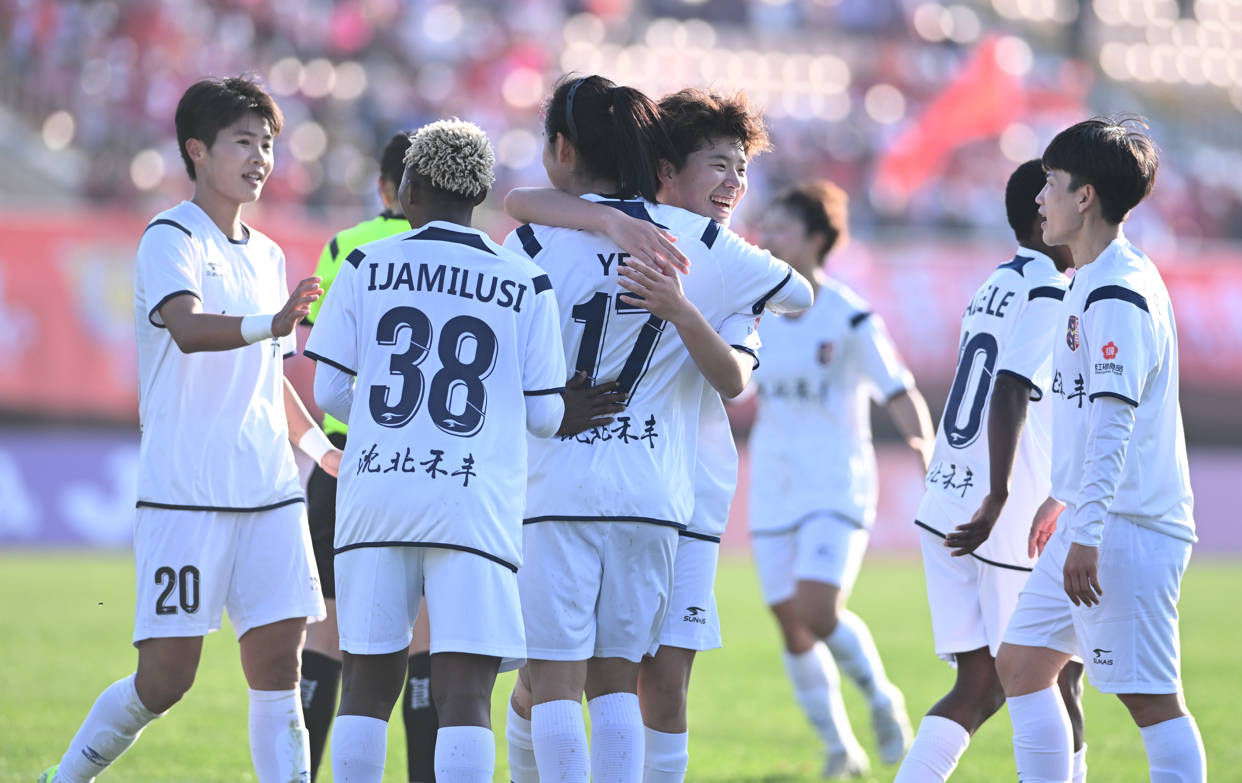 陕西队在主场完胜，实现胜利