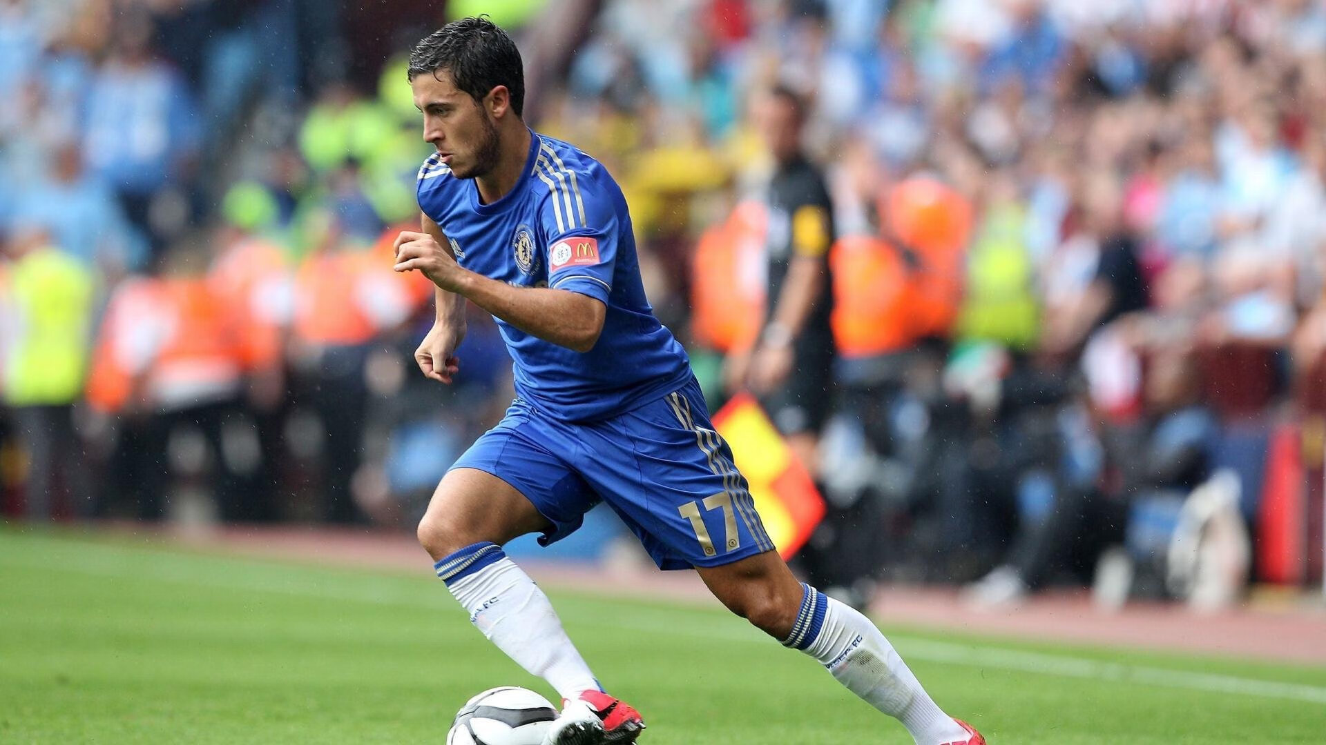 开云足球直播-西决生死战之夜，浓眉完成自我救赎