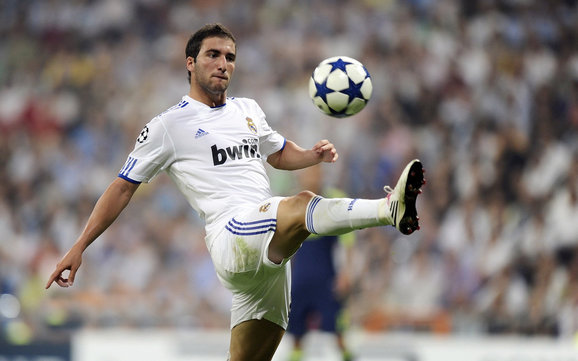 北欧风暴与英伦闪电，芬兰的坚韧与福登的蜕变